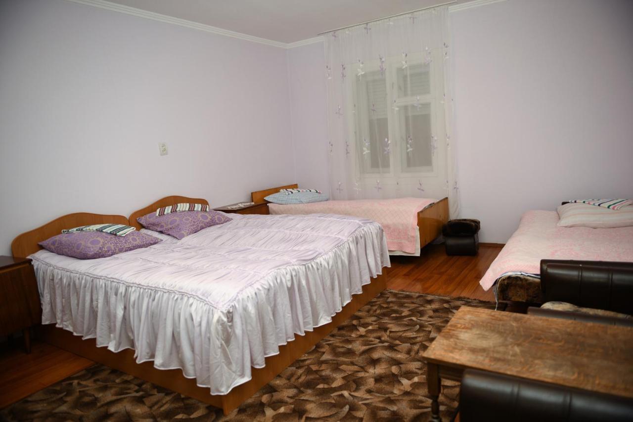 Hotel Гостинний Двір Євгенія Mizhhirya  Exterior foto
