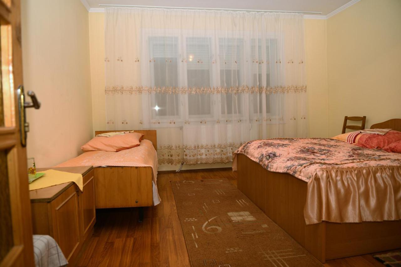Hotel Гостинний Двір Євгенія Mizhhirya  Exterior foto