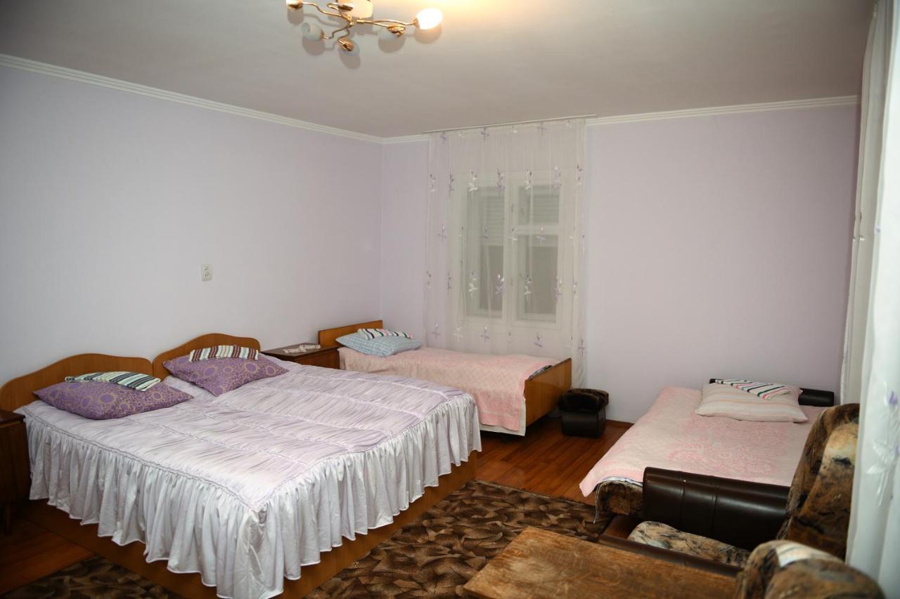 Hotel Гостинний Двір Євгенія Mizhhirya  Exterior foto
